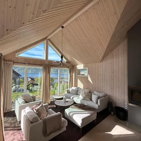 Haukland Panorama - With Sauna Tatil Evi