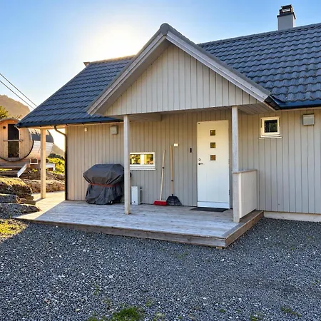 Ferienhaus Haukland Panorama - With Sauna Offersoya