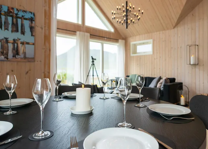 Haukland Panorama Semesterbostad Offersoya